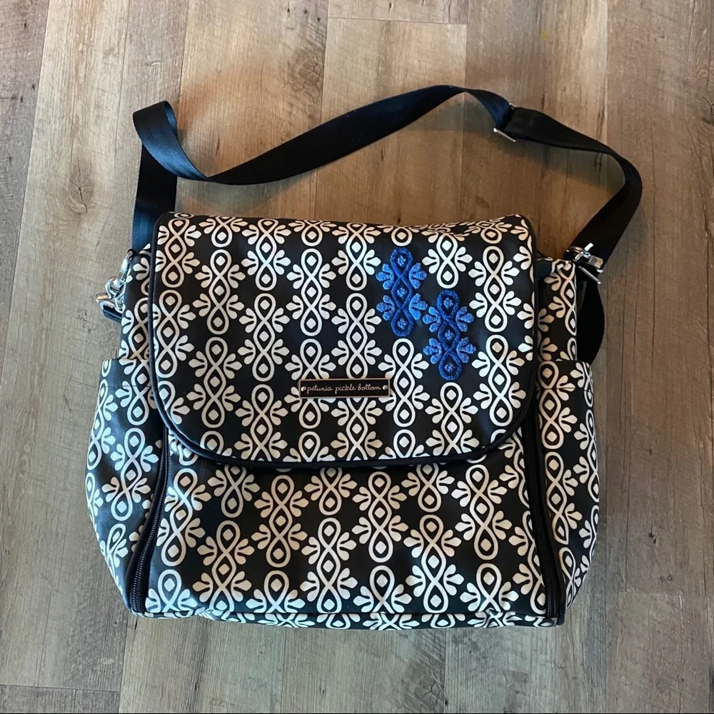 Like new Petunia Pickle Bottom Diaper Bag
